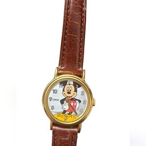 Vintage Lorus Mickey Mouse Watch